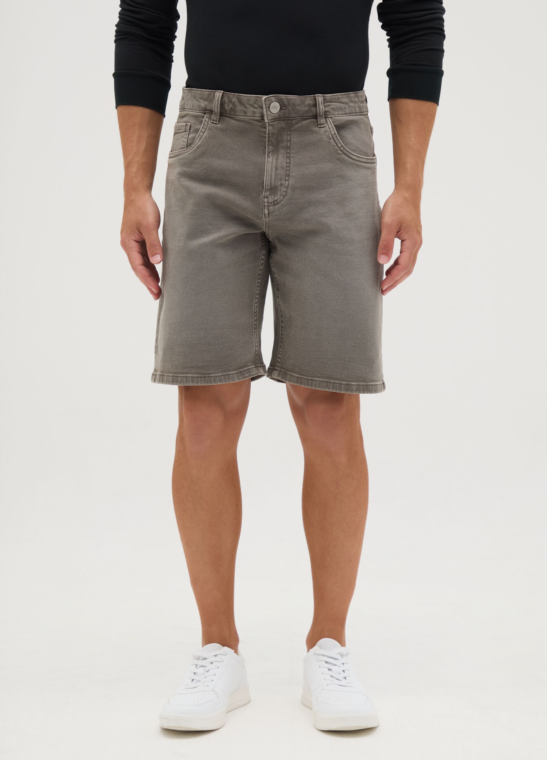 Men's grey denim regular fit shorts