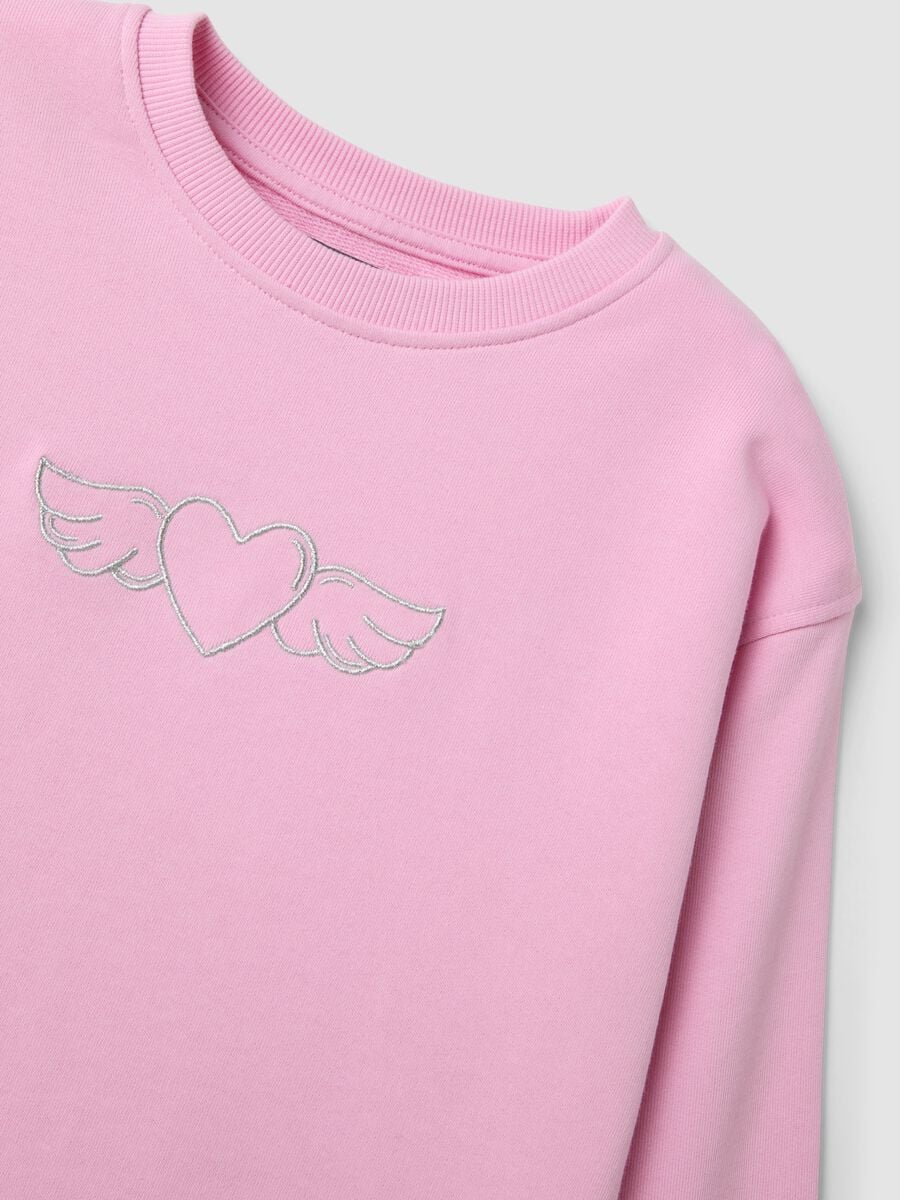 Felpa rosa in puro cotone con girocollo e stampa cuori per bambina_3