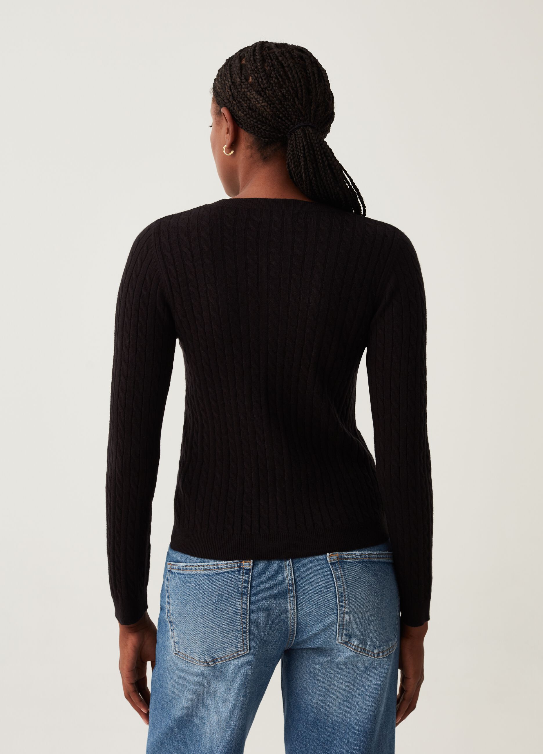 Cardigan con lavorazione a trecce_2