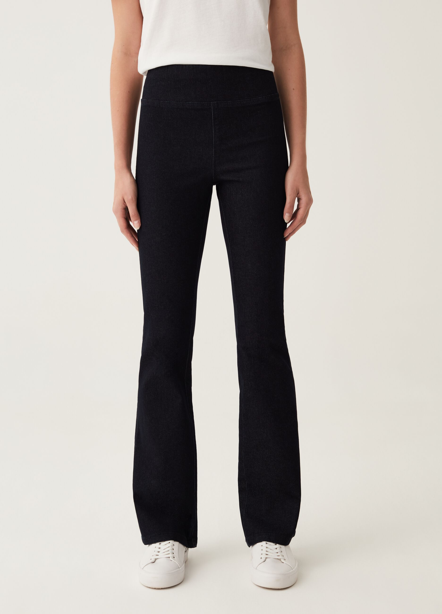 Jeggings flare fit a vita alta_1