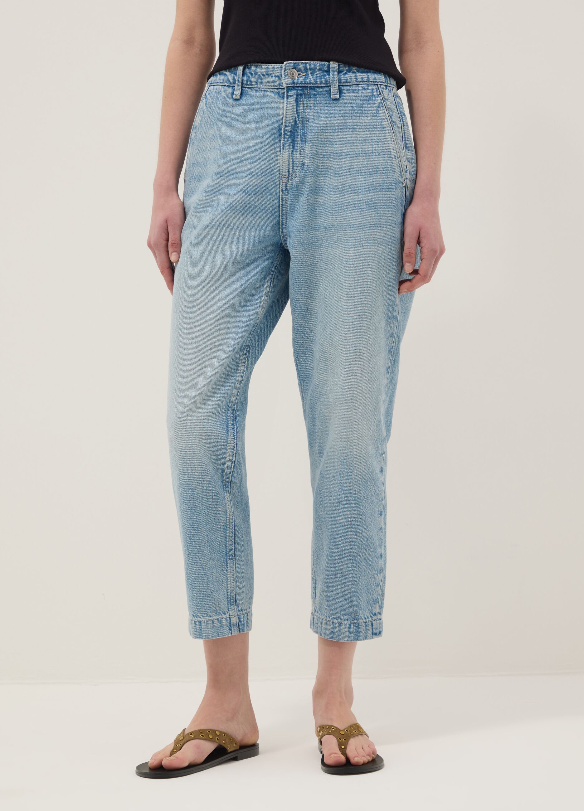Light blue pure cotton denim carrot-fit jeans
