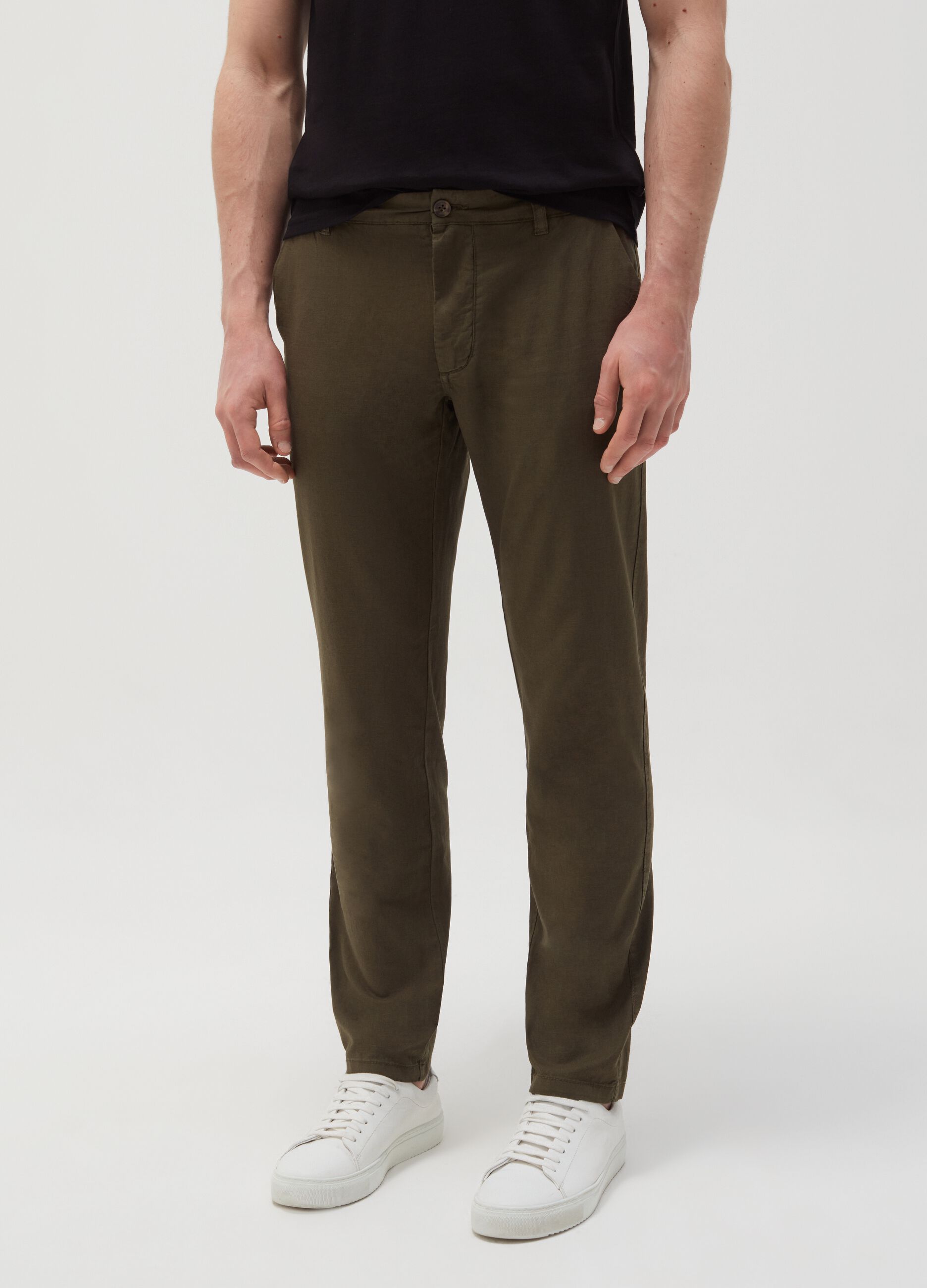 Pantaloni chino in lino e cotone_1