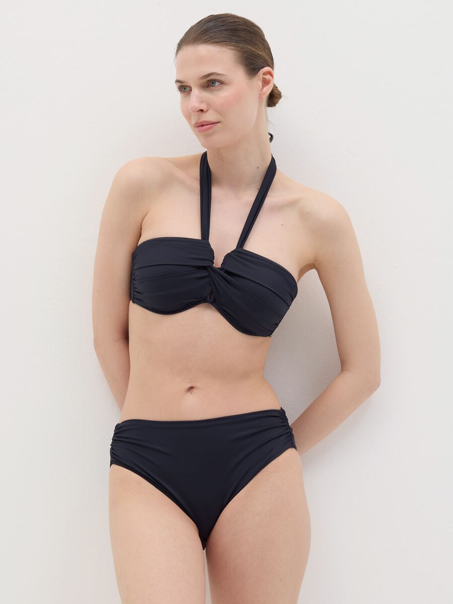 Women’s bikini briefs in black stretch microfibre with high rise_1