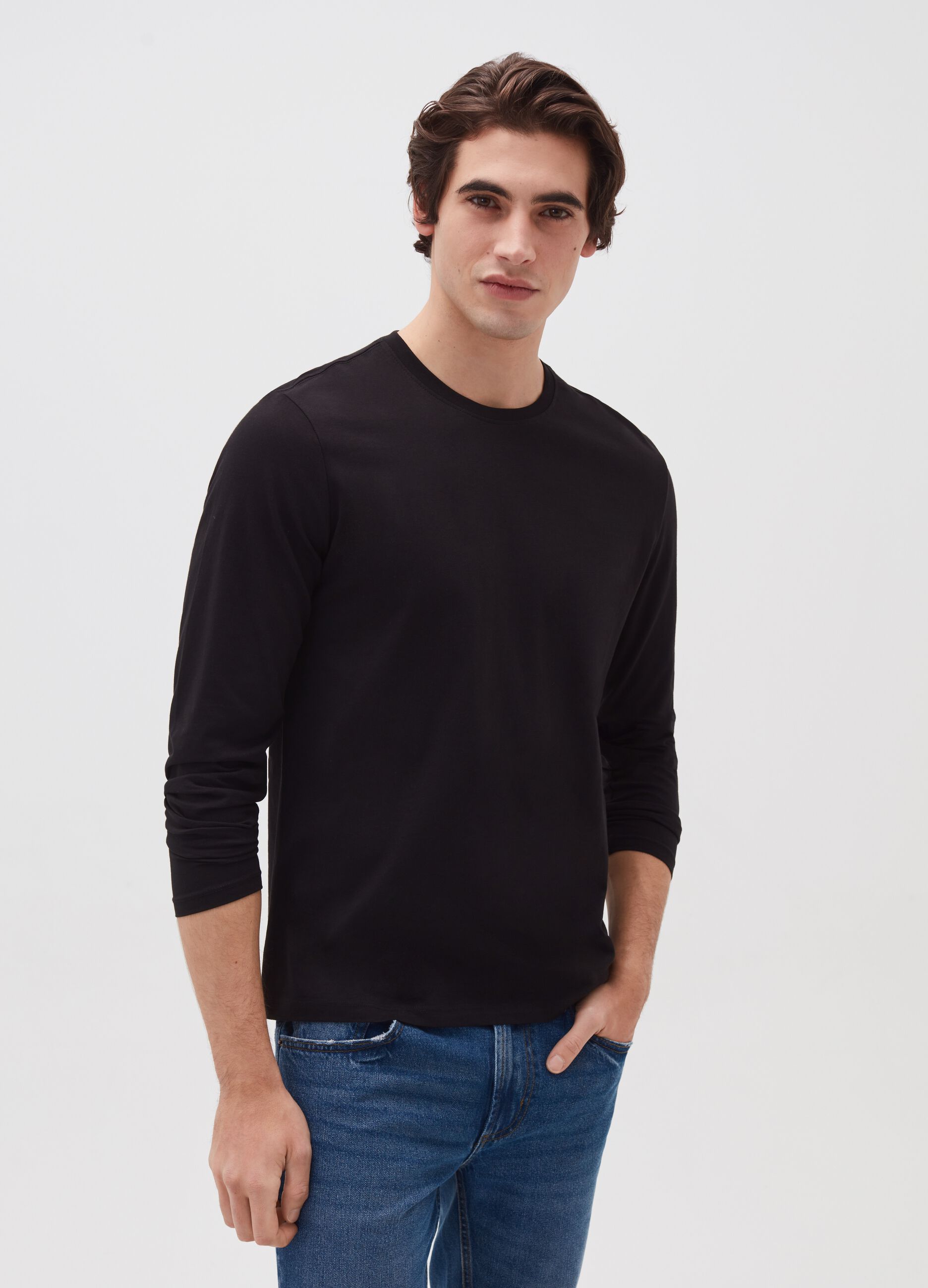 100% cotton T-shirt with long sleeves