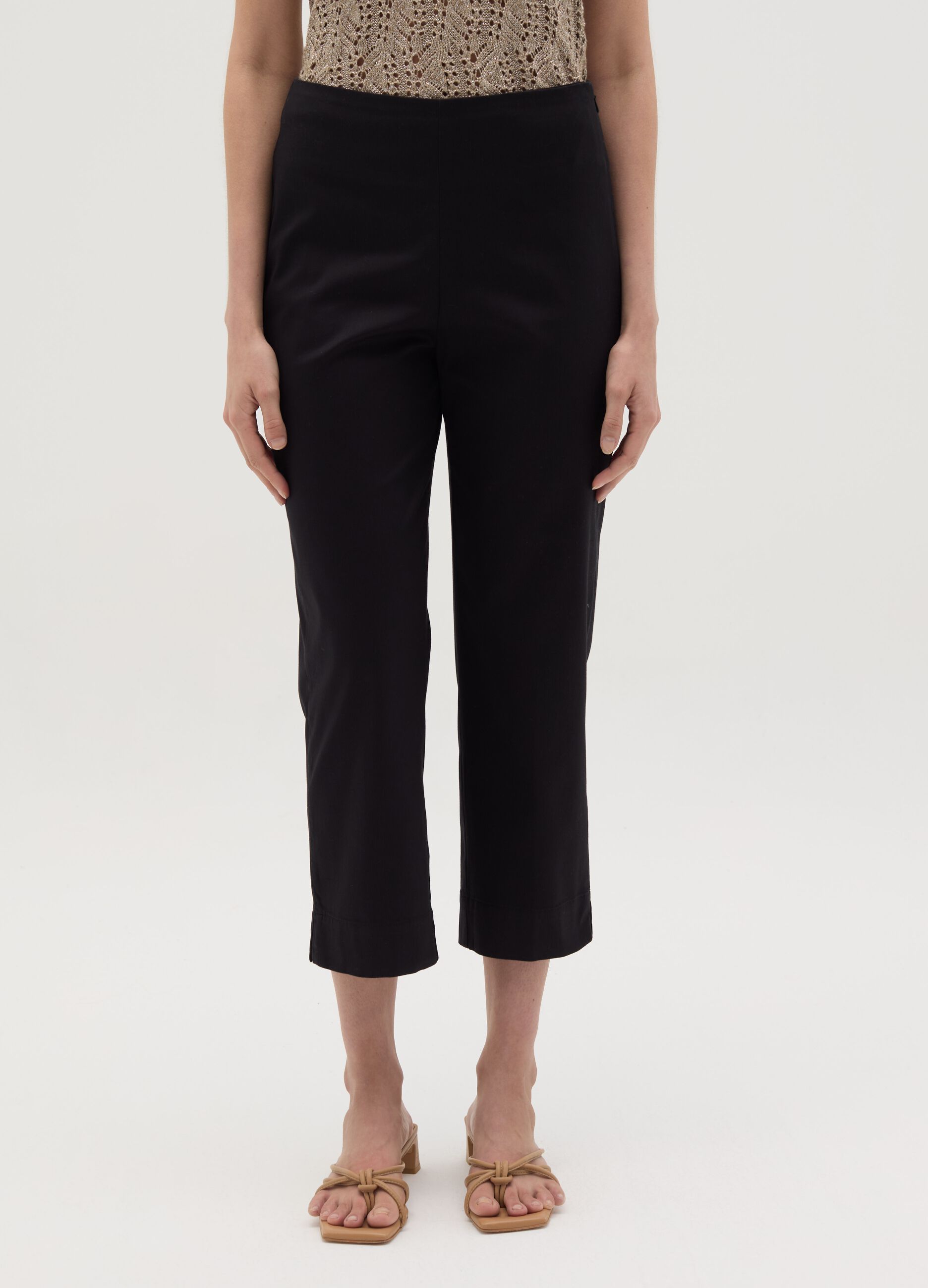 Cropped cigarette trousers