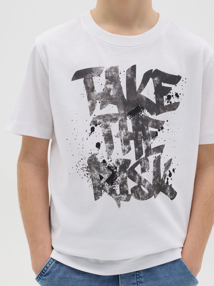 Cotton T-shirt with "TAKE THE RISK" print_1