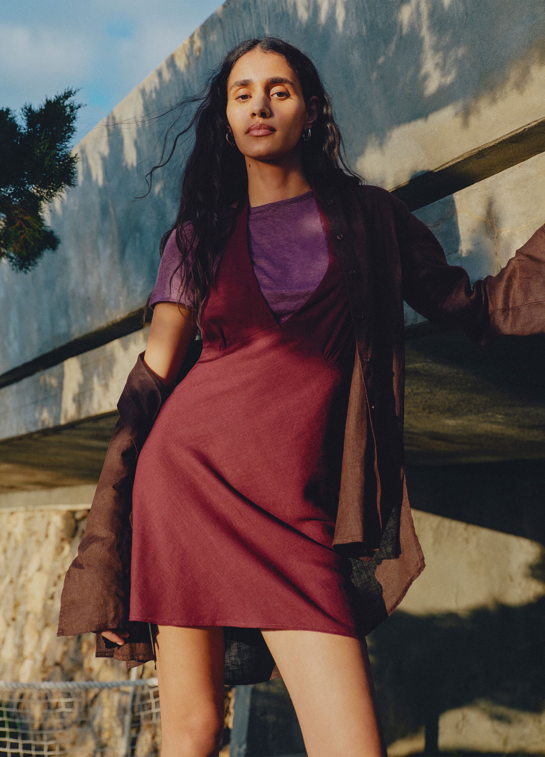 Burgundy viscose-linen blend mini dress, regular fit