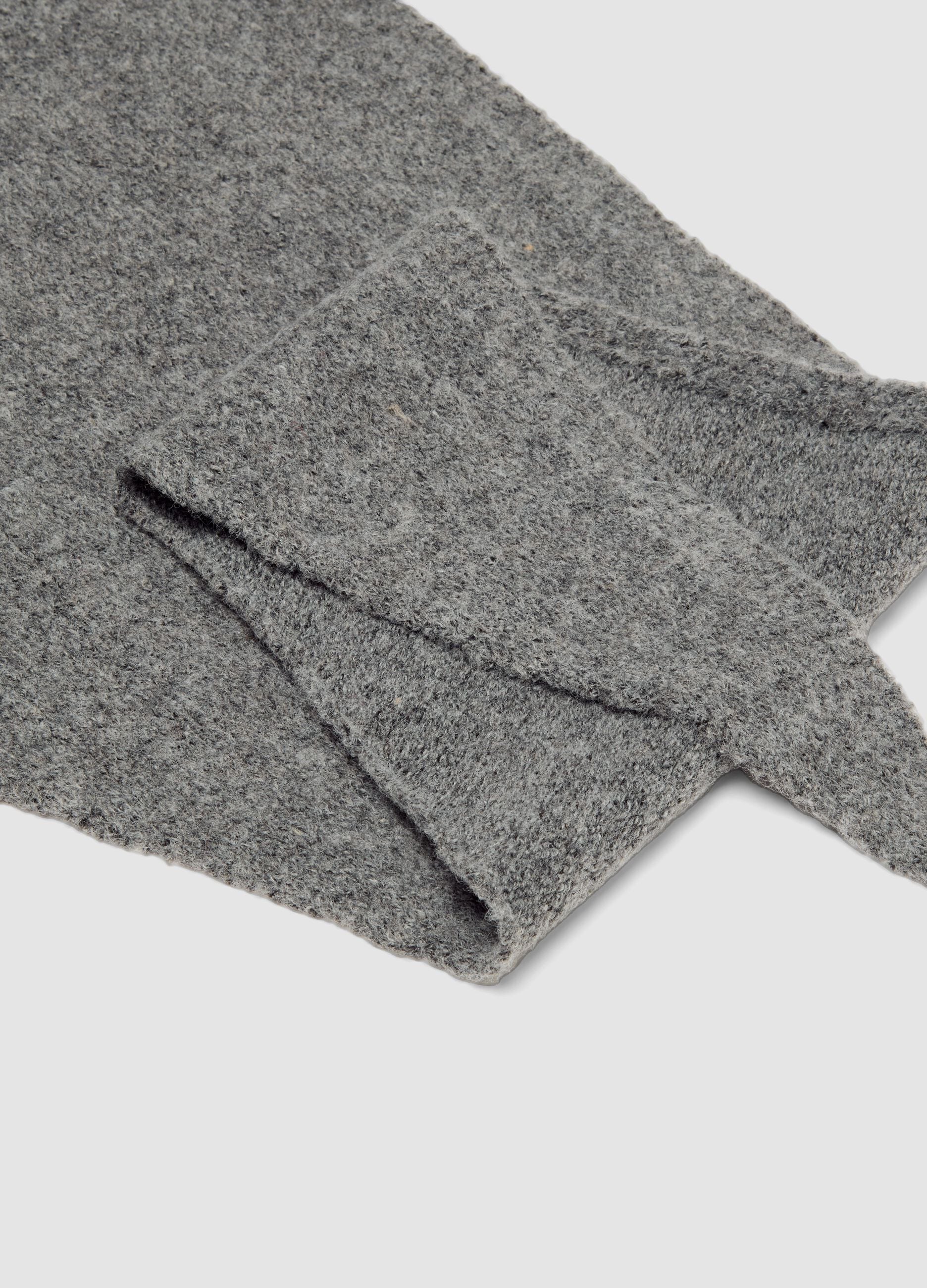 Grey stretch-fabric scarf