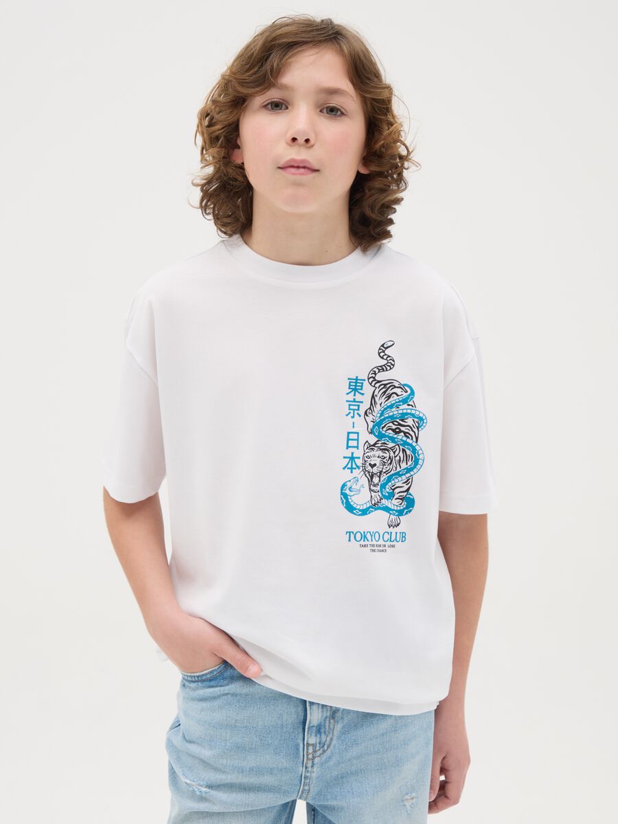 T-shirt in cotone con stampa "TOKYO CLUB" e tigre_0