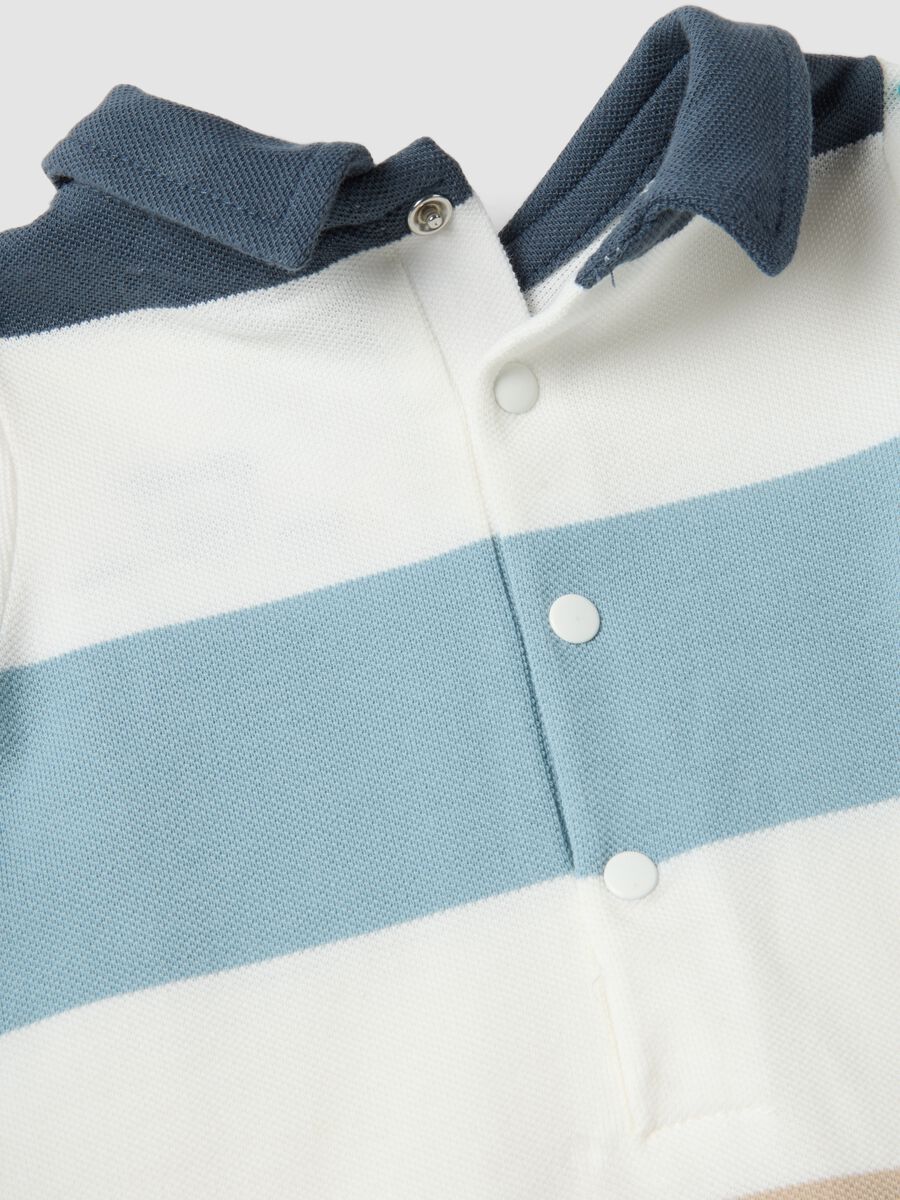 Newborn romper in pure cotton with multicoloured stripes_3