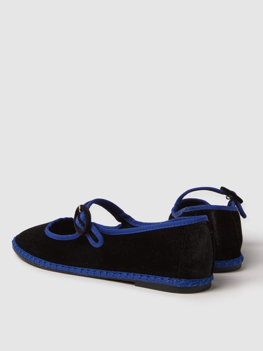 Black Friulane with blue borders, regular fit_2