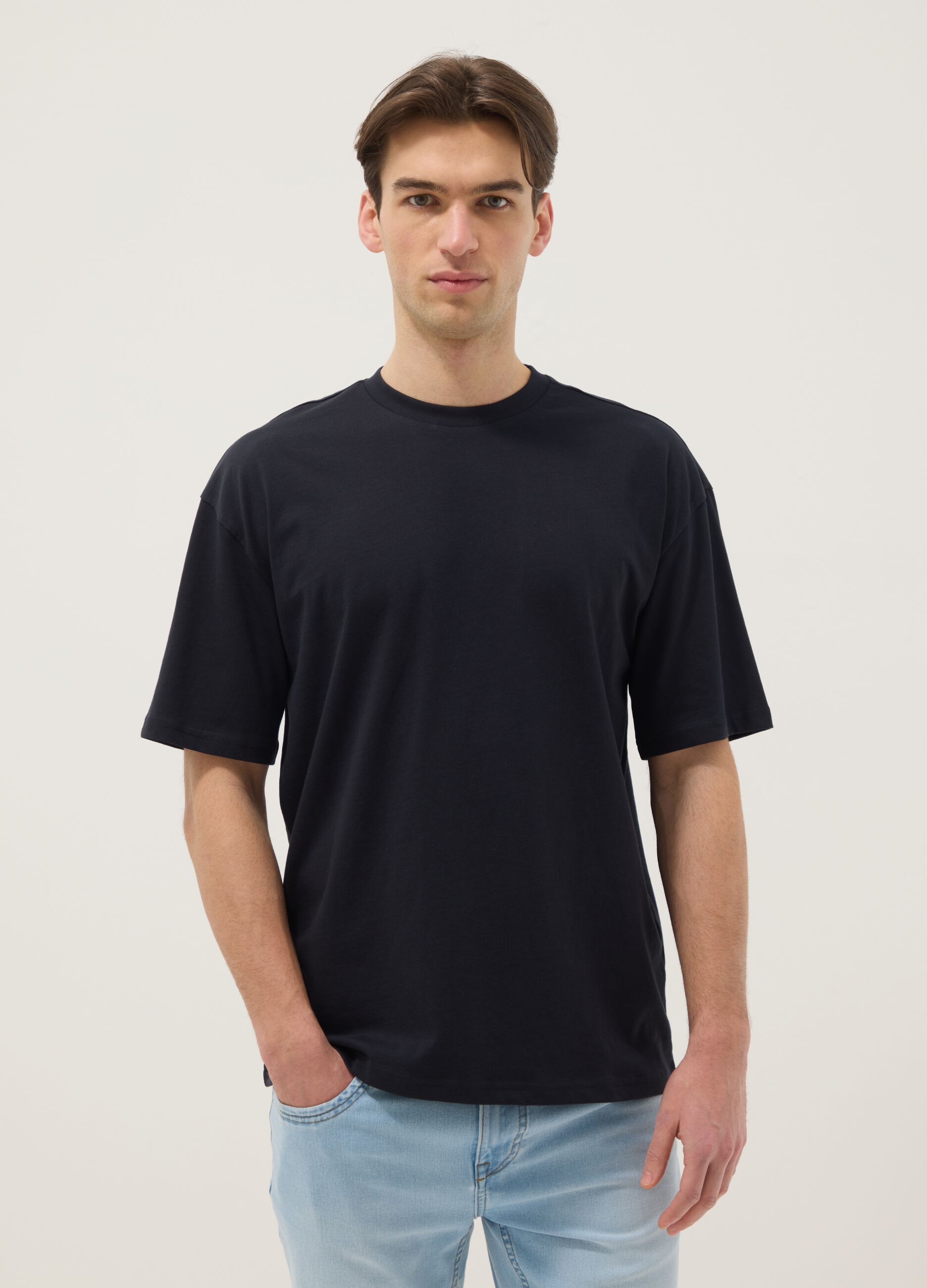 T-shirt in puro cotone nero relaxed fit