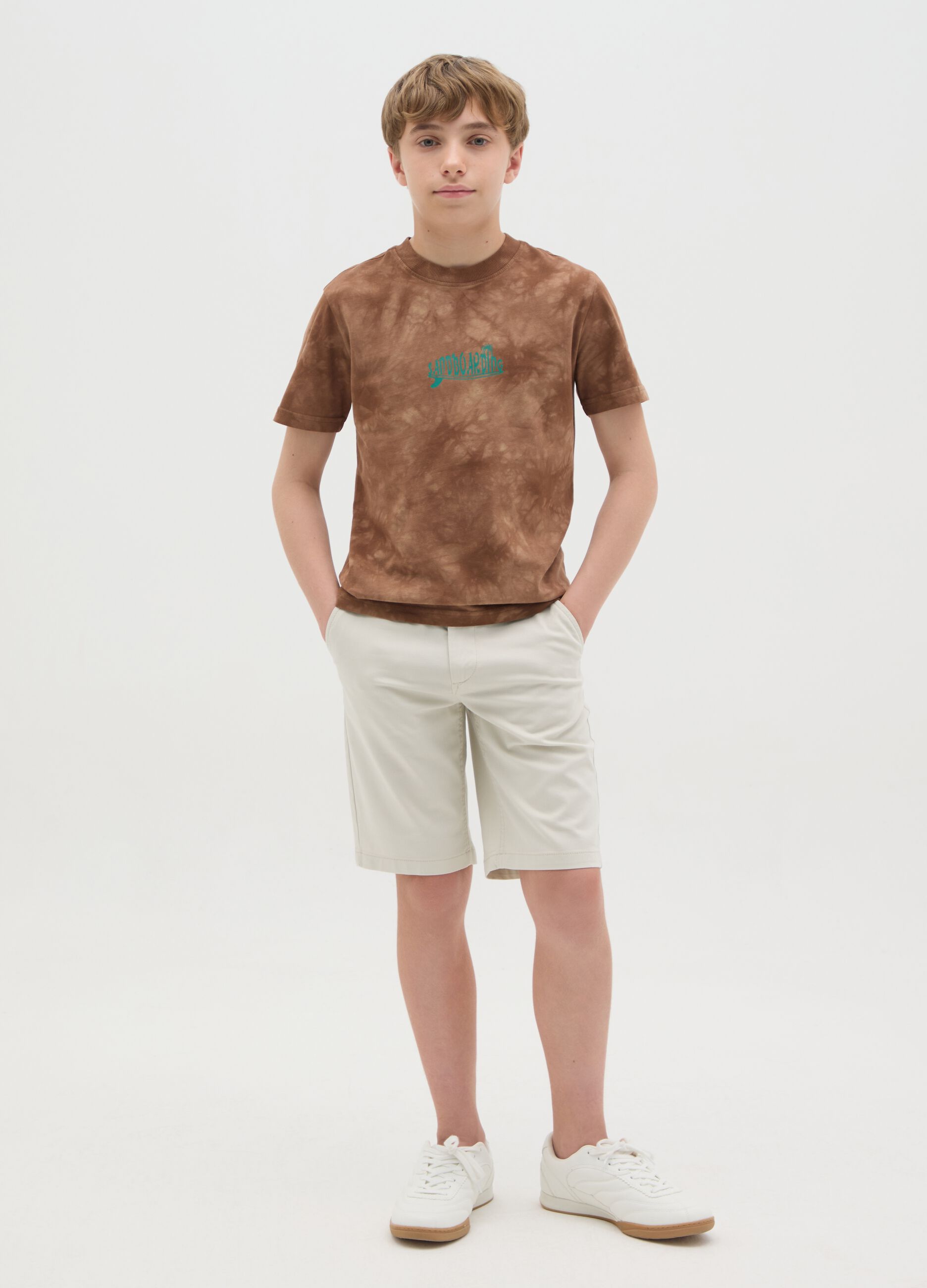 Beige regular fit stretch cotton boy's shorts with pockets
