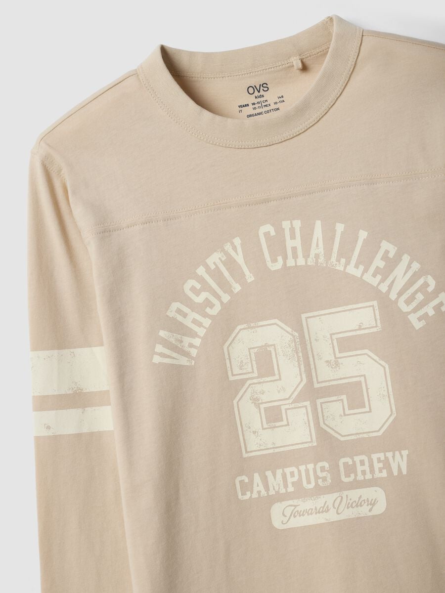 Beige pure organic cotton T-shirt with college print for boys_2