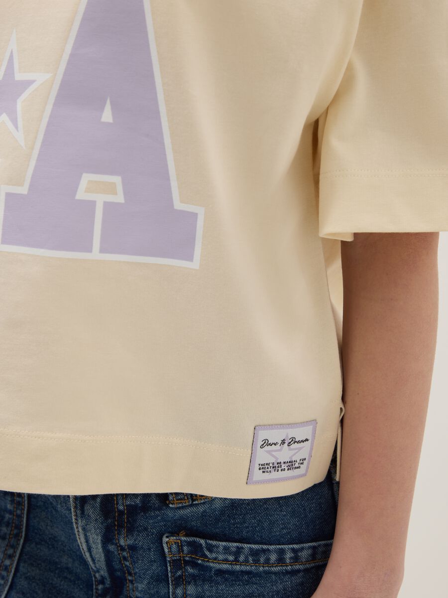 T-shirt in puro cotone multicolor da ragazza oversize fit con stampe_2