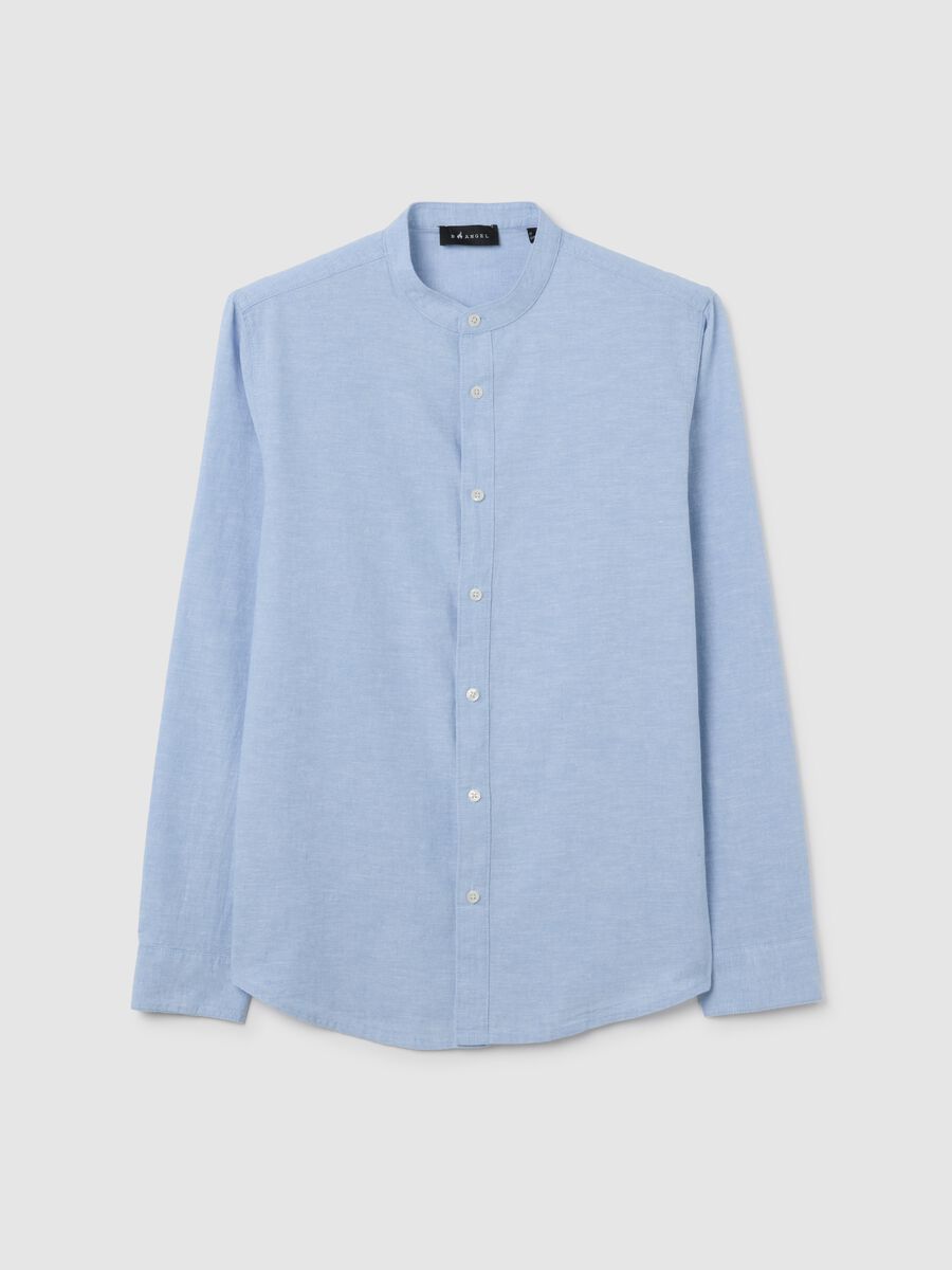 Men's blue regular fit cotton and linen shirt with button closure_0