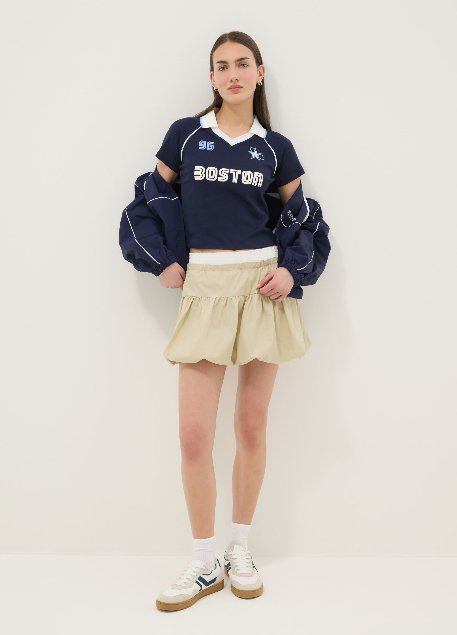 Pure cotton beige skirt with regular fit and ruched design