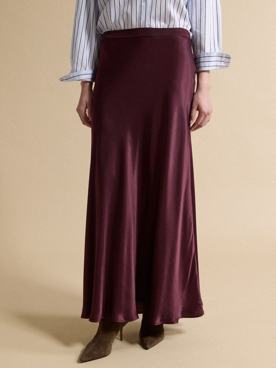 Long red skirt in pure viscose_2