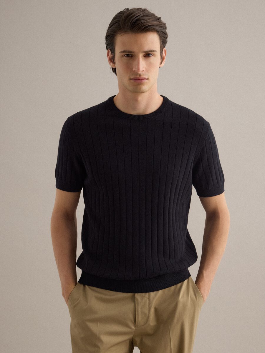 Black striped pure cotton T-shirt in regular fit_1