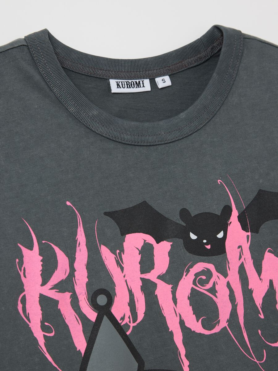 Black cotton T-shirt with Kuromi print_5