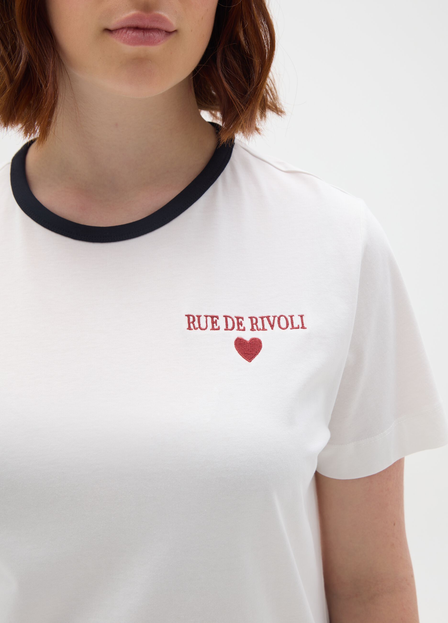 Women's pure cotton white T-shirt regular fit with logo