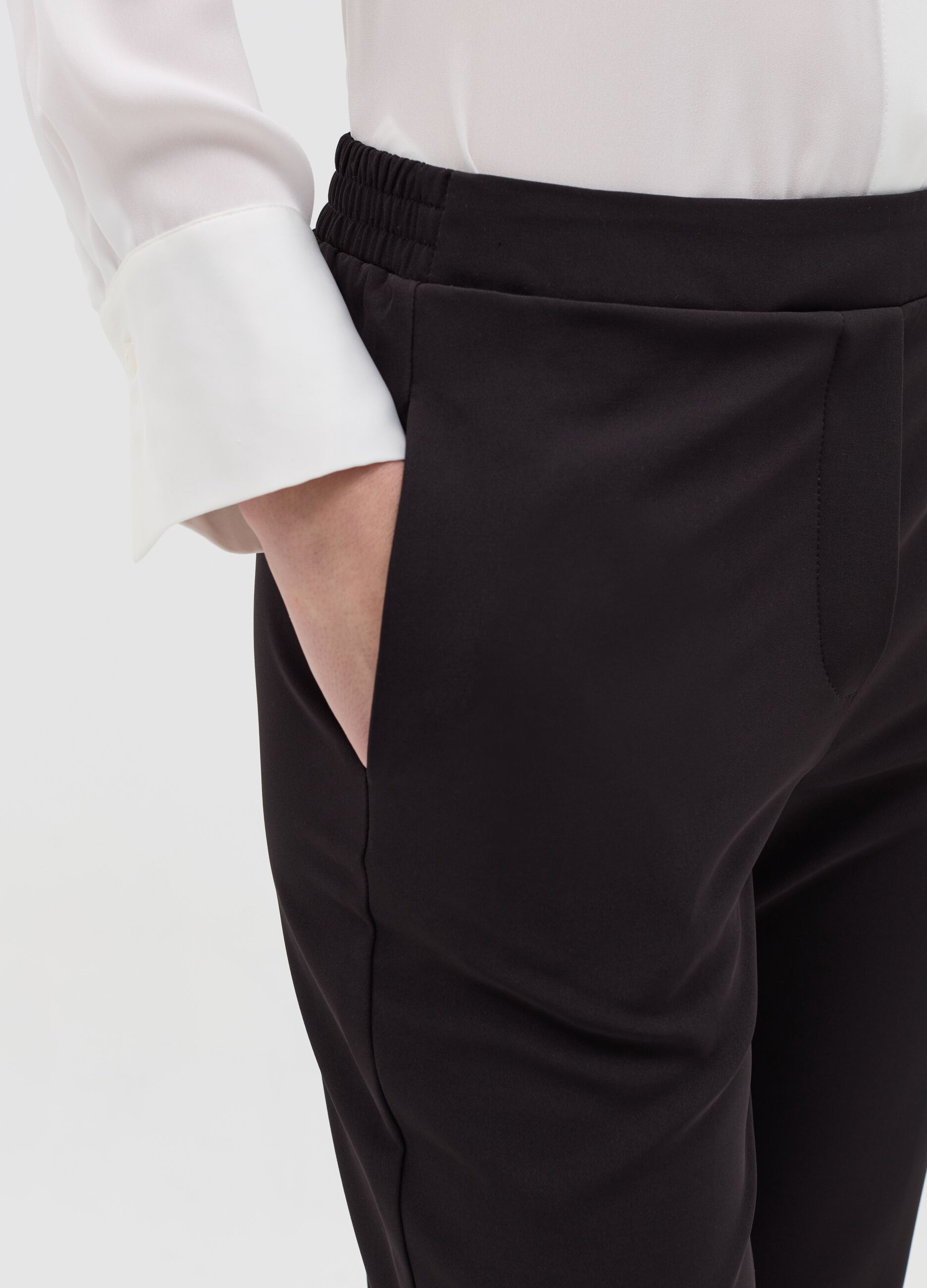Slim-fit ankle-length trousers