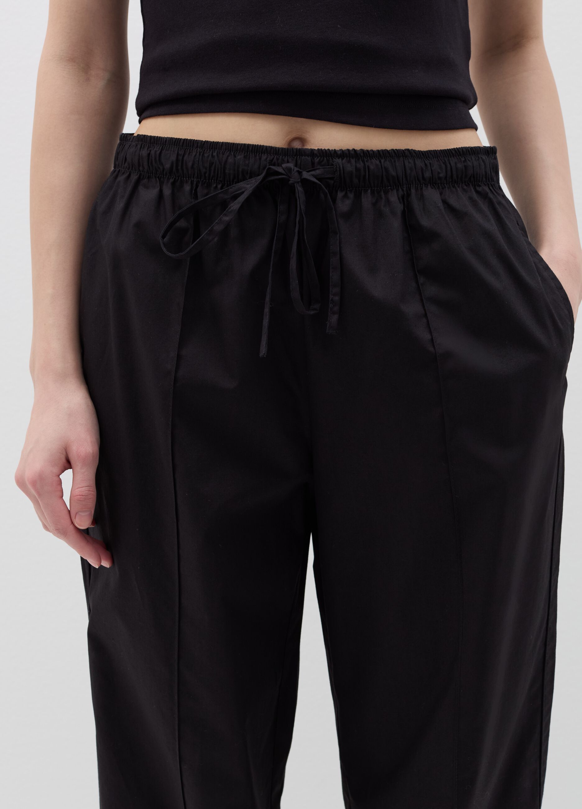 Joggers in popeline con profilo a contrasto