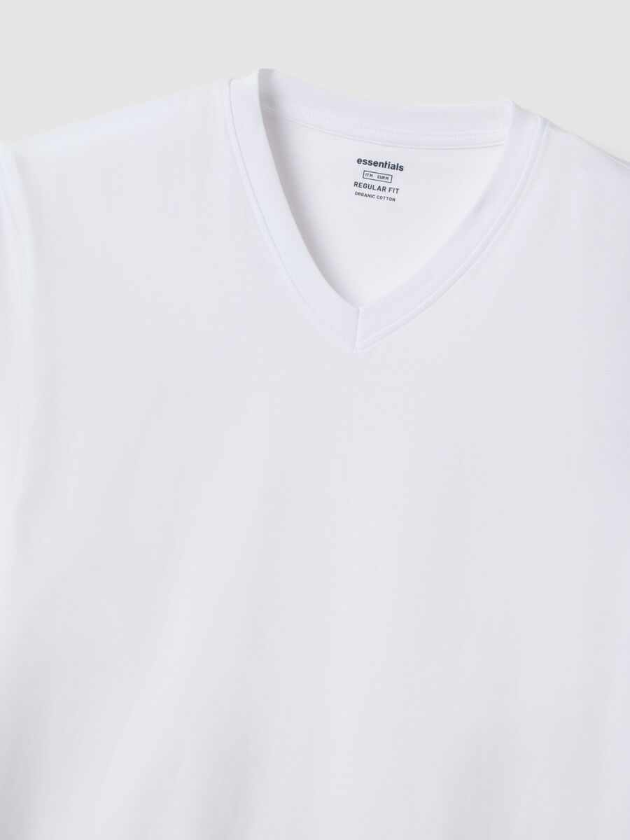 T-shirt in puro cotone bianco regular fit con scollo a V_5