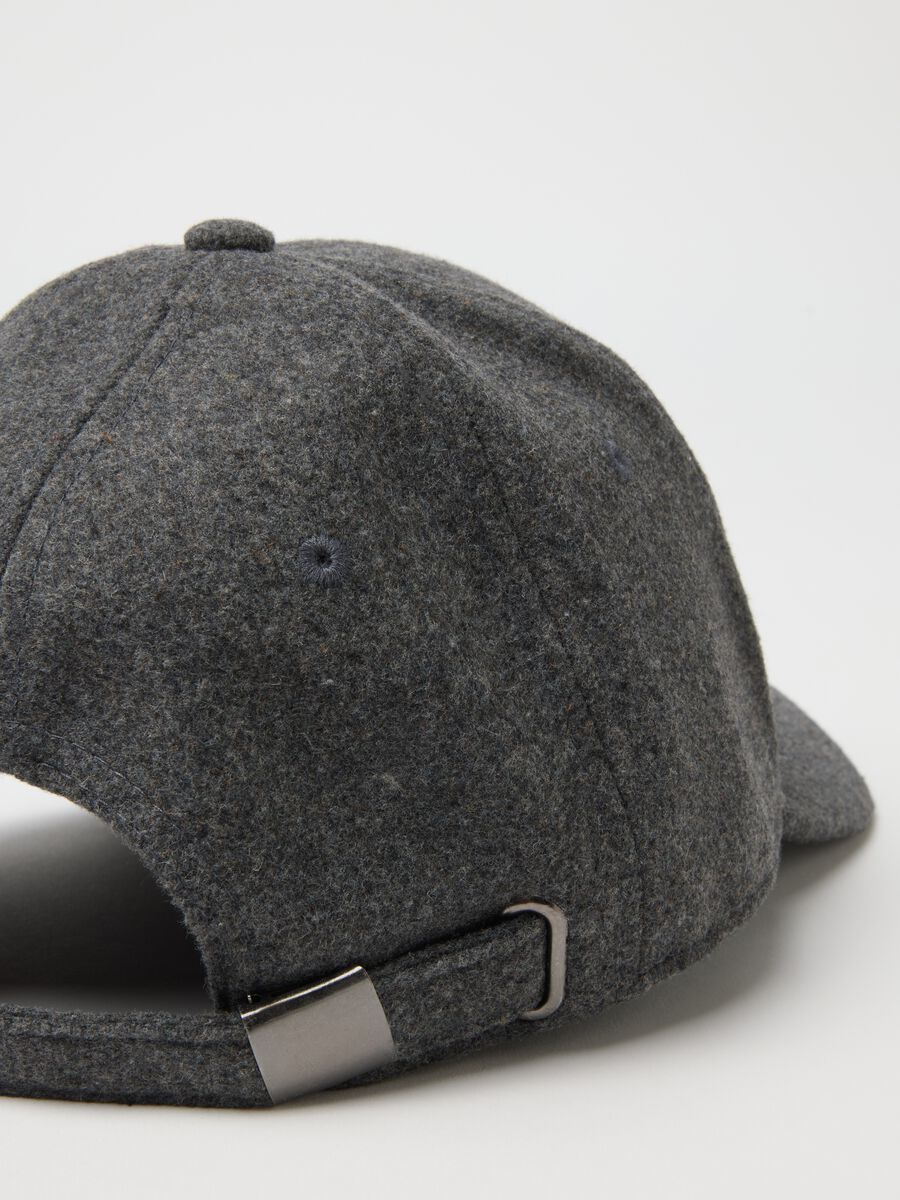 Cappello grigio_2
