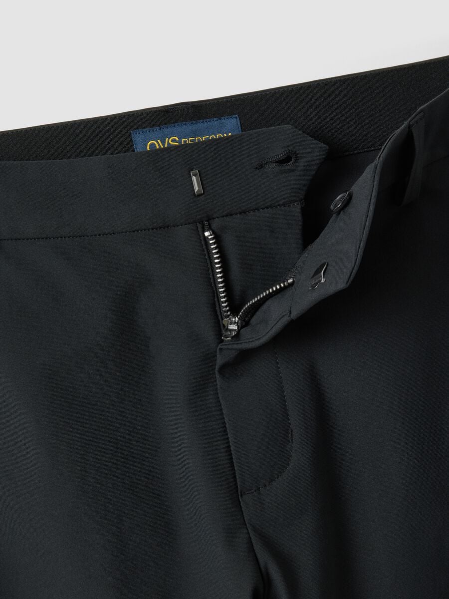 Pantaloni chino neri regular fit_5