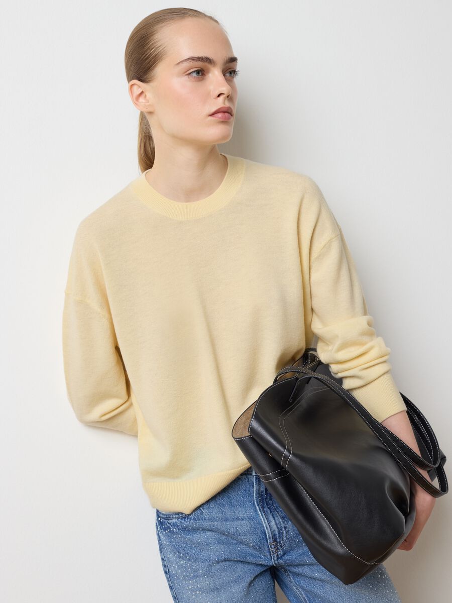 Regular fit pure wool yellow jumper_0