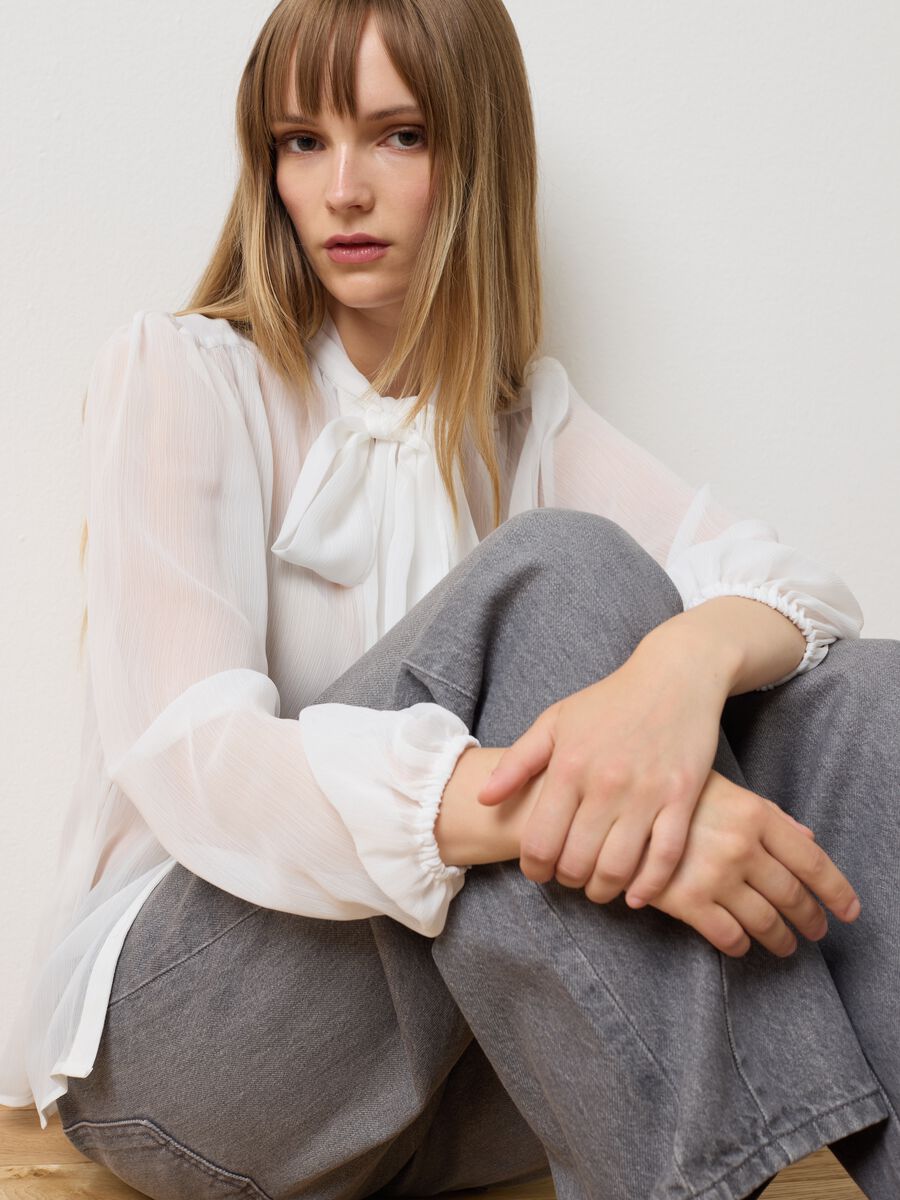 White over fit shirt_1