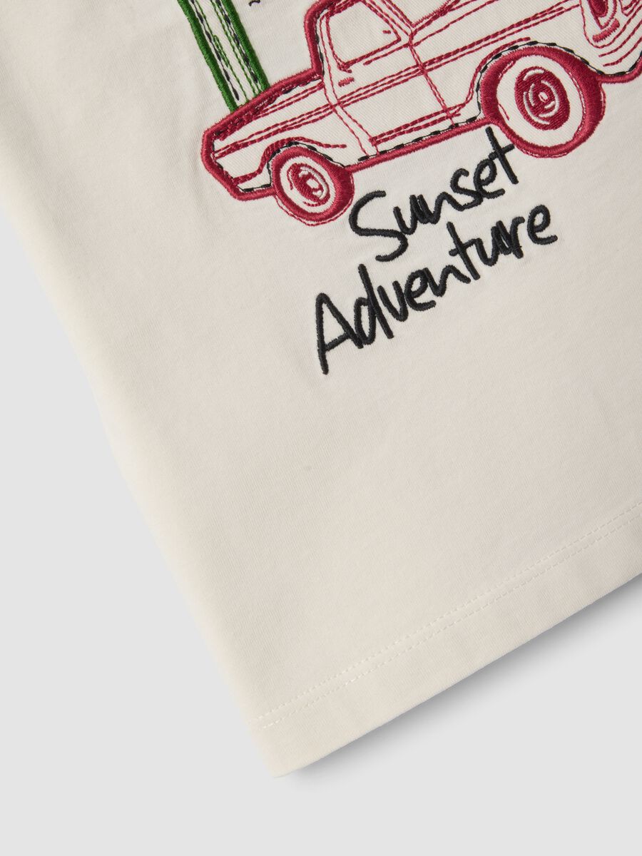 Beige pure cotton T-shirt with adventure print_2