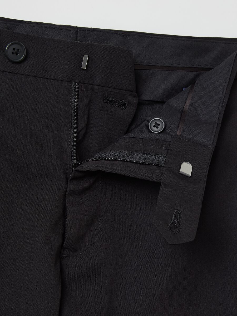 Pantalone regular fit tinta unita_1