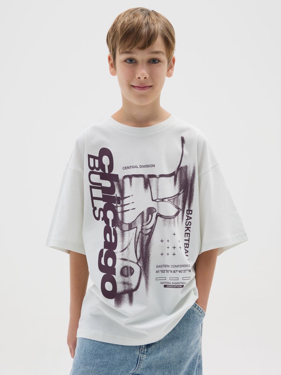 White pure cotton kids' T-shirt regular fit with Chicago Bulls print_0