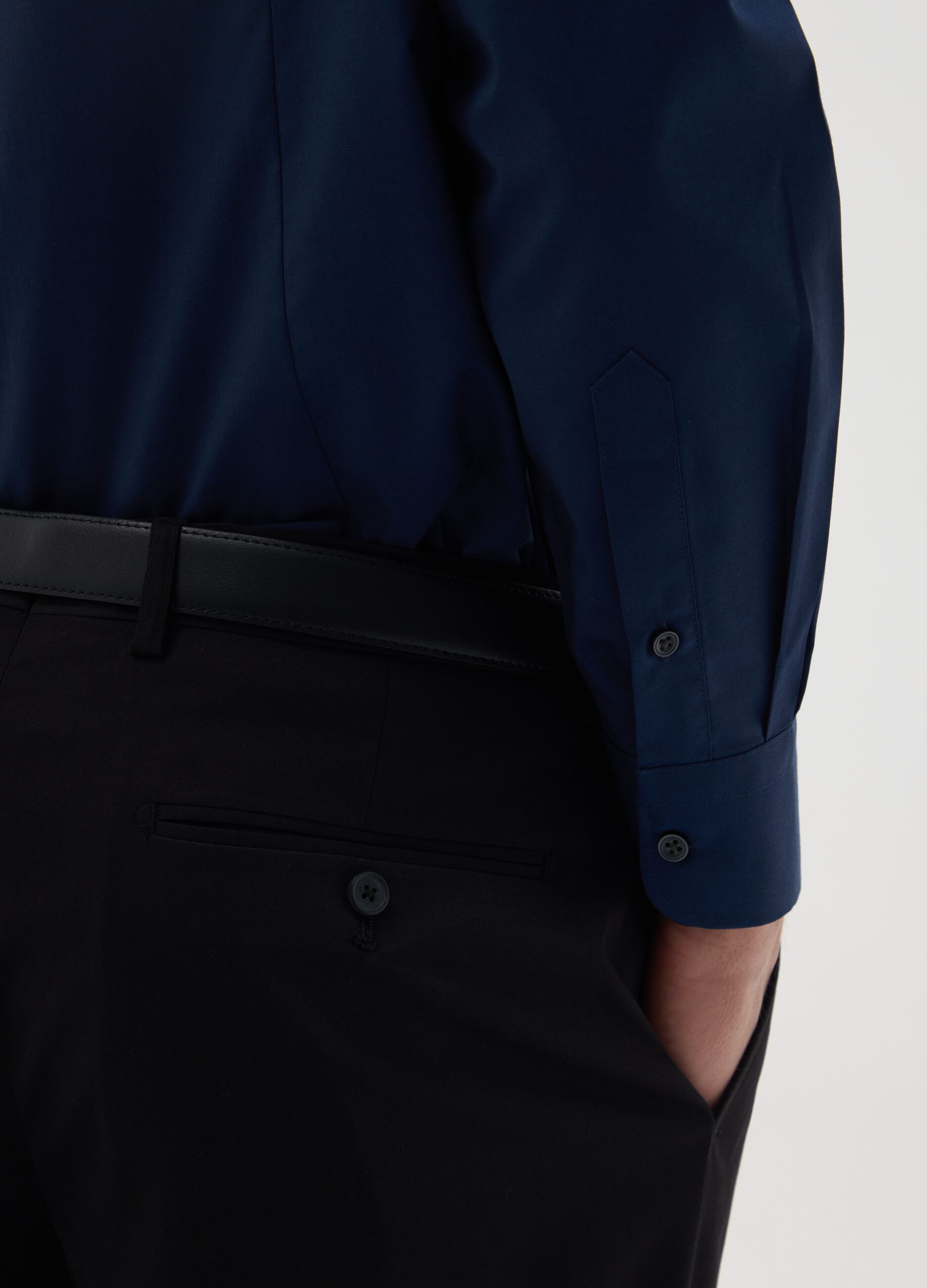 Men's Blue Cotton Blend Shirt Slim Fit Easy Iron