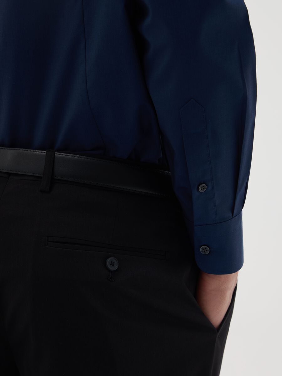 Men's Blue Cotton Blend Shirt Slim Fit Easy Iron_3