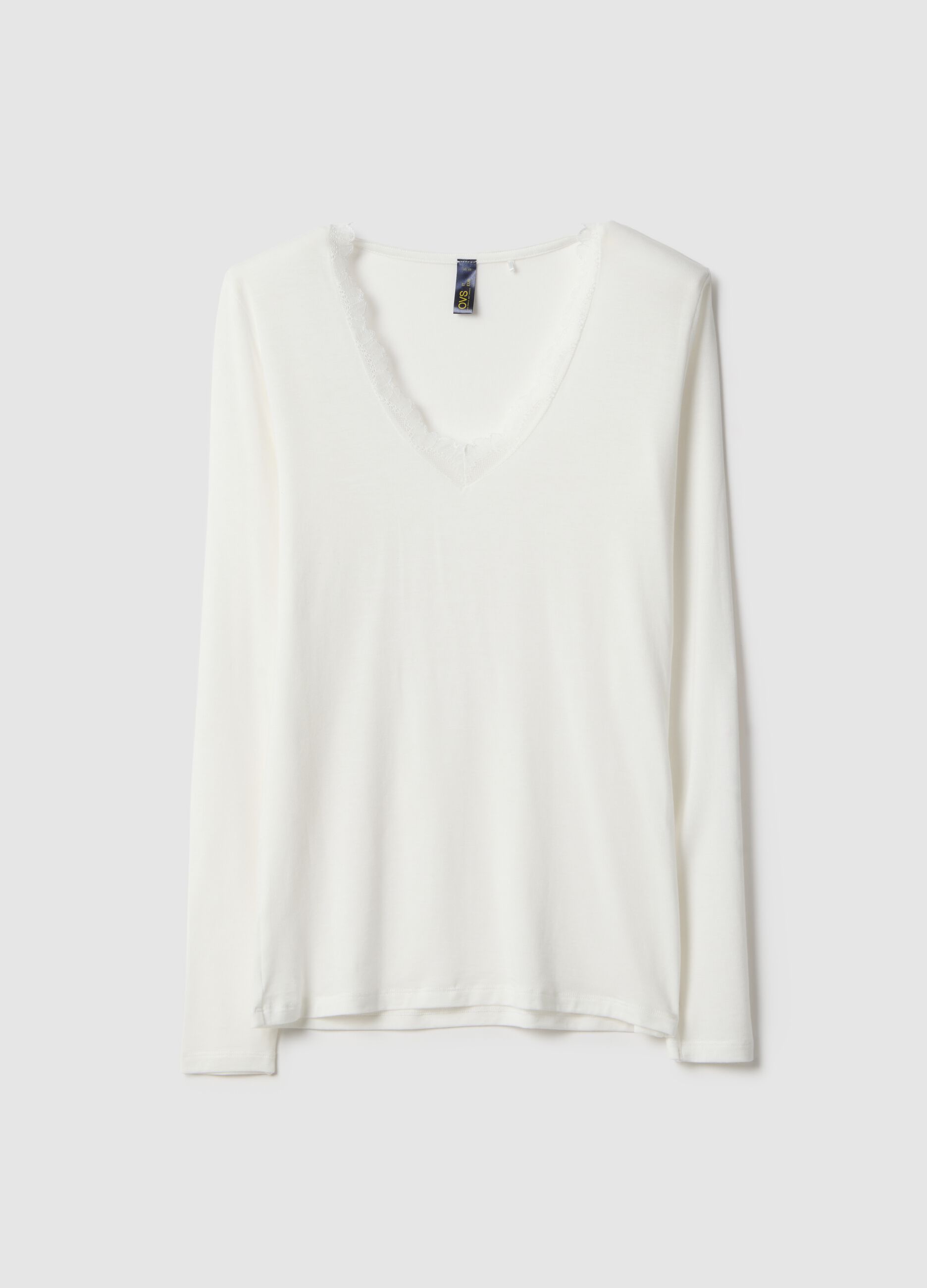 White long sleeve regular fit jumper with lace trims