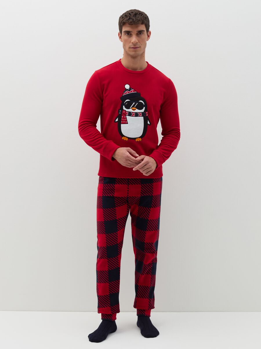 Fleece pyjamas with penguin embroidery_0