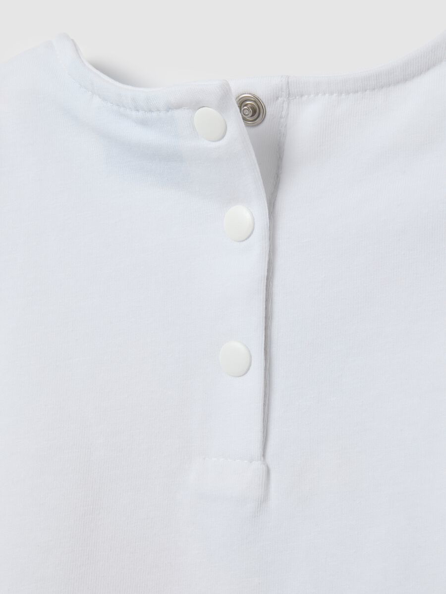 T-shirt da bambina in cotone bianco regular fit_3