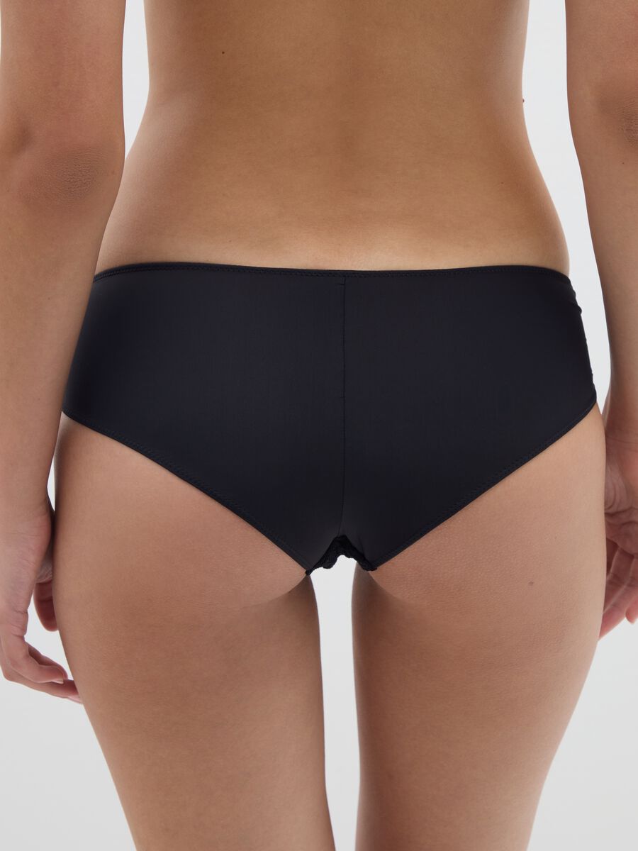 Black briefs in pure cotton and lace_2