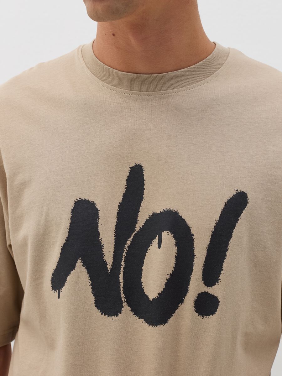 T-shirt con stampa "No!"_3