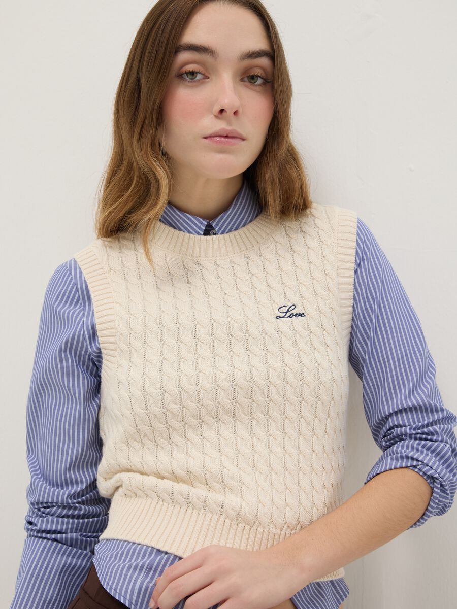 Beige pure cotton regular fit waistcoat with cable knit design_0