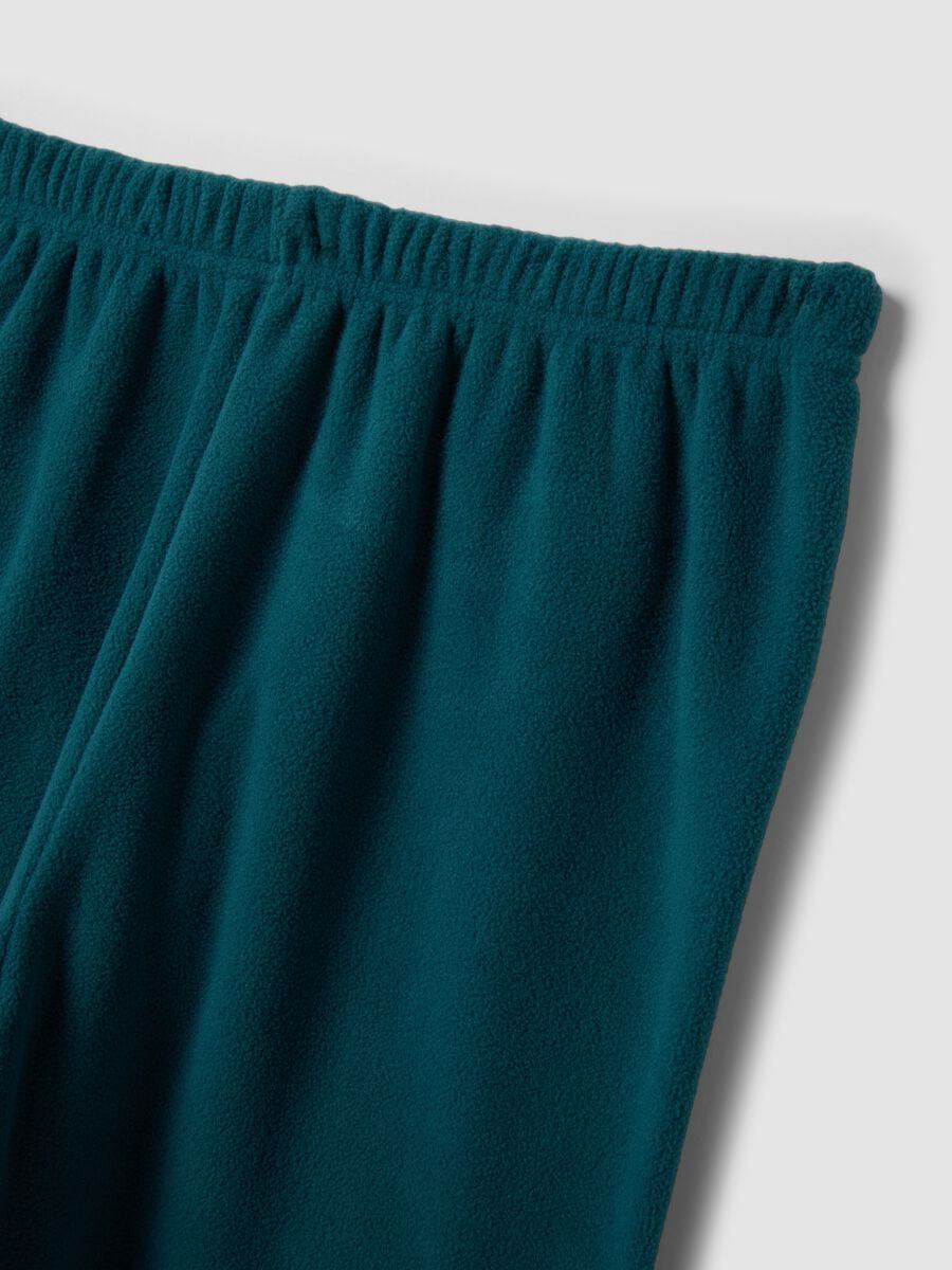 Green fleece pyjamas with crew neck and mountain print_3