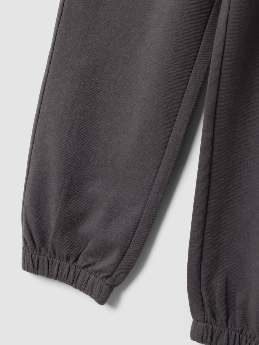 Grey jogger trousers in pure organic cotton_2