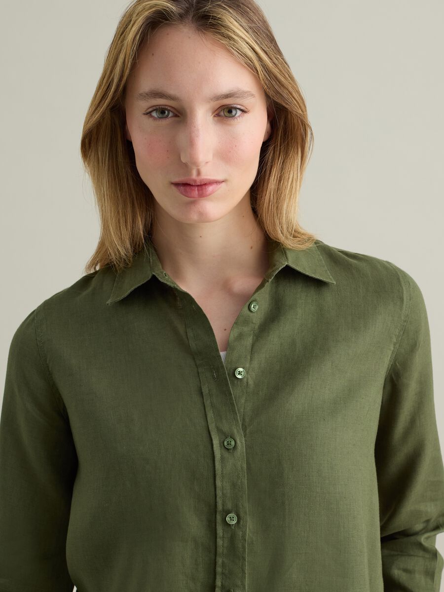 Green regular-fit shirt in linen_1