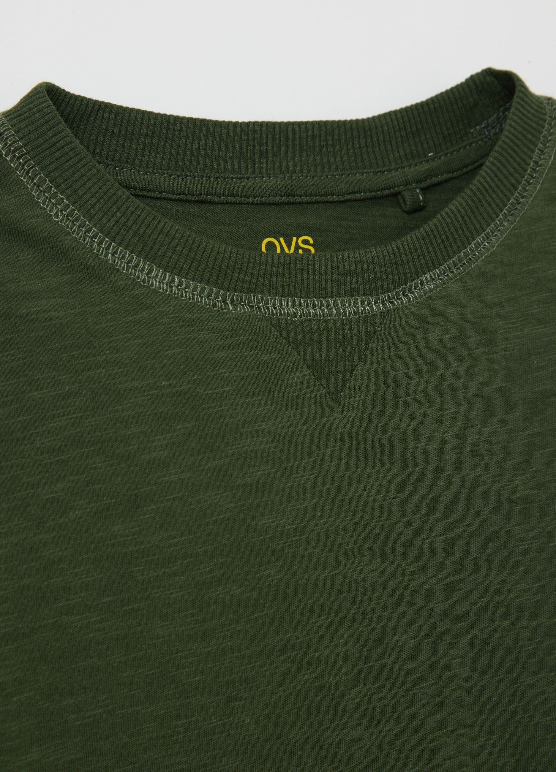 T-shirt in cotone con scollo rotondo