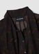 Camicia nera con fantasia floreale e fiocco al collo_5