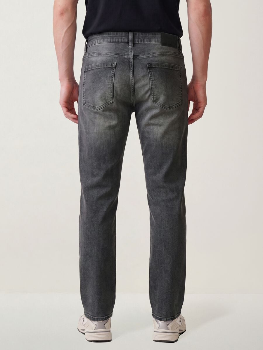 Regular-fit grey denim jeans in stretch cotton_3