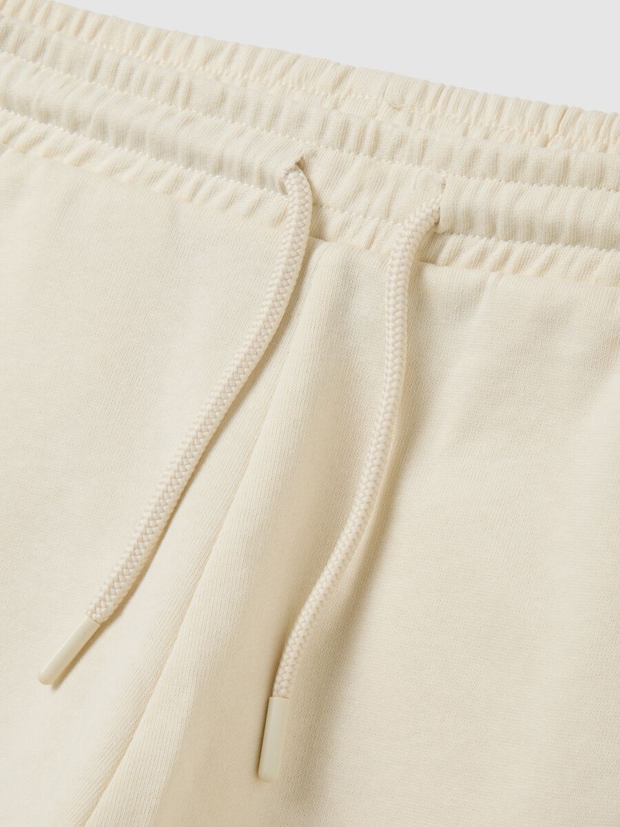 Pantaloni jogger da bambino in puro cotone beige regular fit con logo Lakers_2